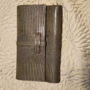 HAMMITT Evergreen Lizard Large Trifold Leather Clutch Wallet